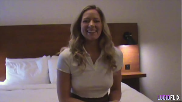 LUCIDFLIX VHSex Episodio 3 con River Lynn