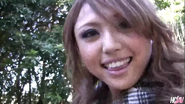 Beautiful Teen shows off asian_woman