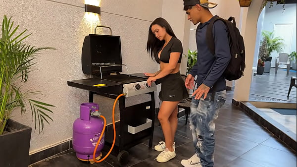 Ich ficke meine 18-jährige kolumbianische Kundin, große Titten und perfekten Körper, Creampie in ihrer engen und feuchten rosa Muschi! Danyel Mast und Lorenadoll