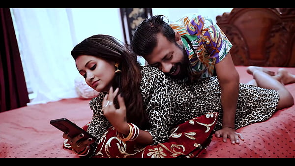 Mega Indian Star Sudipa Das baise vraiment hardcore avec du sperme à l'intérieur