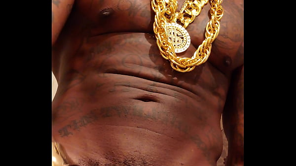 बड़े काले बालों वाले डिक की पूजा हलेलुजाह जॉनसन (इस विशाल काले बालों वाले डिक से प्यार करें) Google हेलेलुजा जॉनसन बड़े काले बालों वाले डिक की पूजा करें