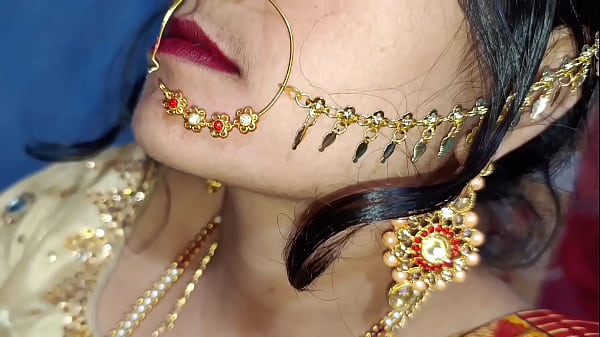 Kultivierter Junge fickt Nachbarin Madam Hindi-Porno-Video