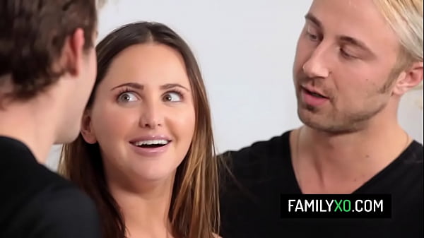 Anal Teen tanzt – unglaublich