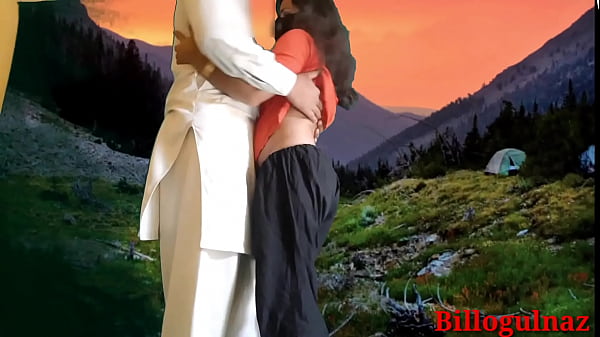 Frère baise en plein air, belle-soeur d'âge adolescent