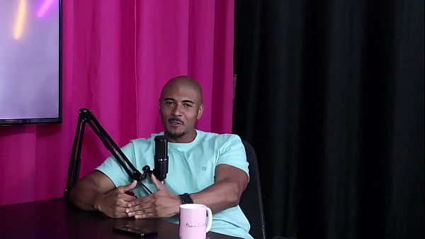 Trova difficile avere una relazione perché lavora nel porno e ci sono molte coppie irrisolte - Lucas Ferraz (SHEER/RED)