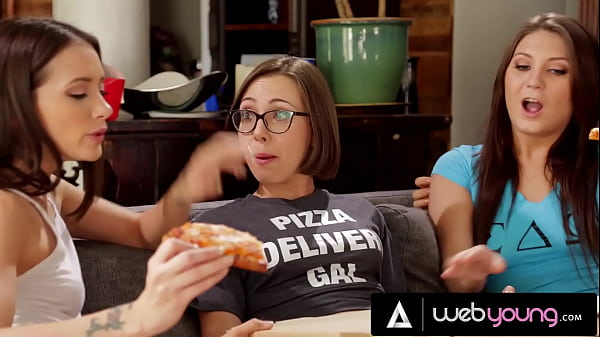 Sorority Leader Gia Paige Order A Pizza Only To Fuck The Delivery Girl With Her Horny Subordinates