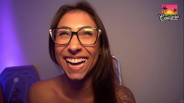 Sexy Latina Teen hat Spaß