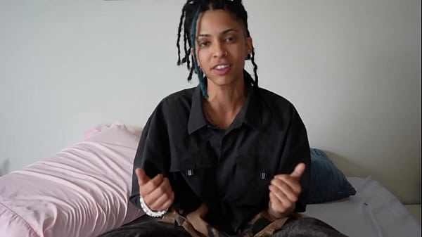 Cantora foi gravar clipe e transou com o assitente de grava&ccedil_&atilde_o