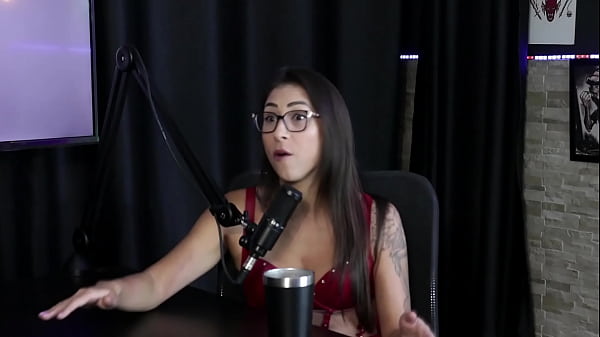 Houve outros problemas na Casa das Pimentinhas, sua primeira experiência não foi legal, e ele contou para as plataformas em que trabalha e para sua filha - Luciana Picchi (SHEER/RED)