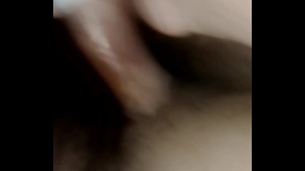 Leidenschaftliches Teenie-Mädchen zeigt sich im Amateurbereich