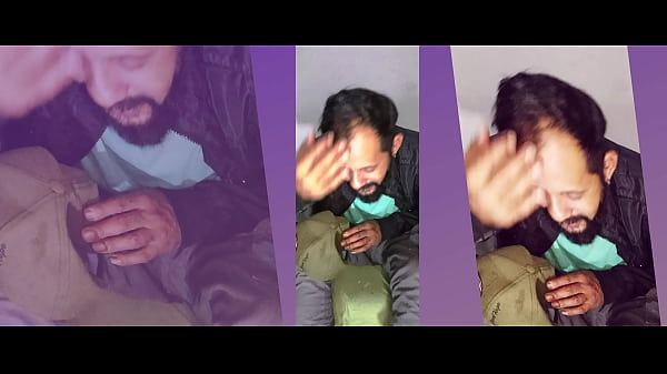 Beautiful Teen teases amateur