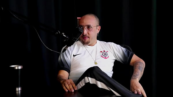 Hot wild Teen performs - blonde