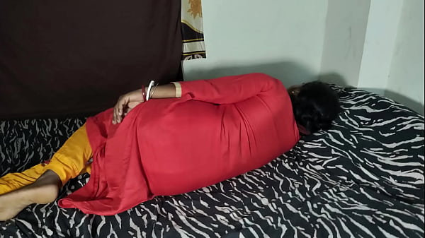 Schöner Teenager posiert als Amateur