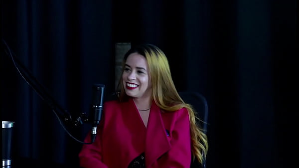 Er arbeitet an einer ausländischen Website, bekam Ärger mit seinem Professor am College, wollte Model werden und wie kam er zur Pornografie – Jhocy (SHEER/RED)