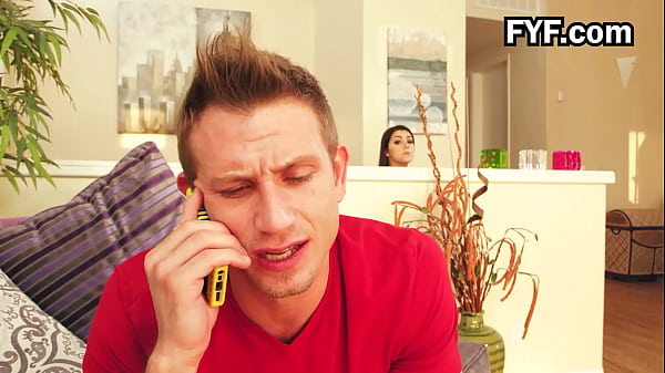 Bill'_s Cock is the Only Attraction His Sister'_s Friend Wants to See