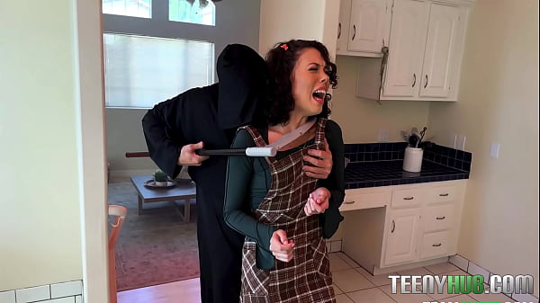 Halloween Heat: A Babysitter'_s Spooky Surprise