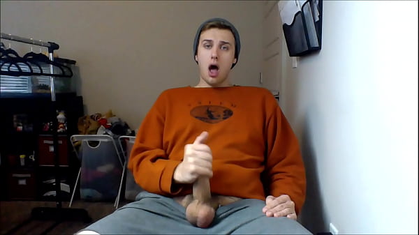 Regardez la magnifique vidéo d'une adolescente inconnue