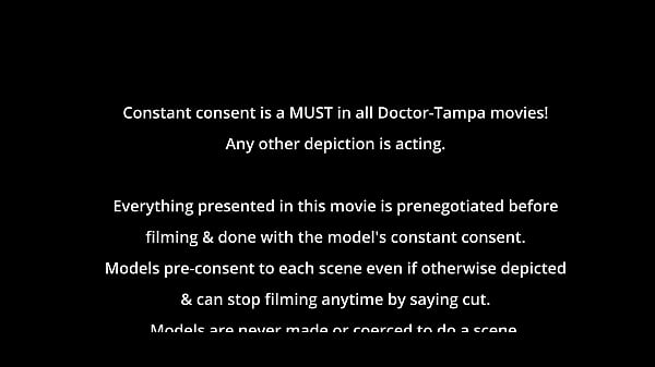 处女 Rina Arem 被 Tampa 医生和护士 Stacy Shepard @GirlsGoneGyno Reup 以临床方式摘花