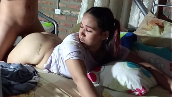 Increíble sensual adolescente disfruta