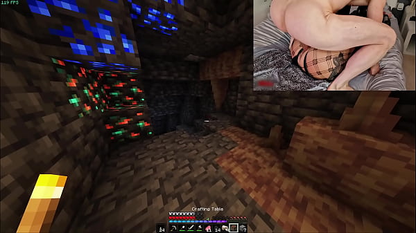 Hotencounter mentre giochi a Minecraft (guarda fino alla fine)