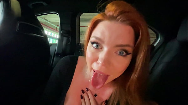 Beautiful Teen teases cumshot