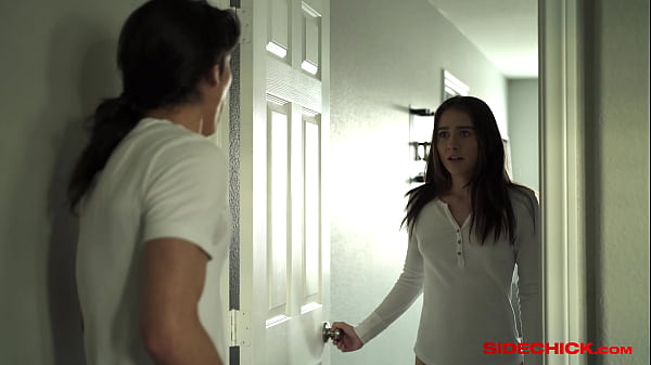 SIDECHICK Atrapé a mi hermanastro con Veronica Church
