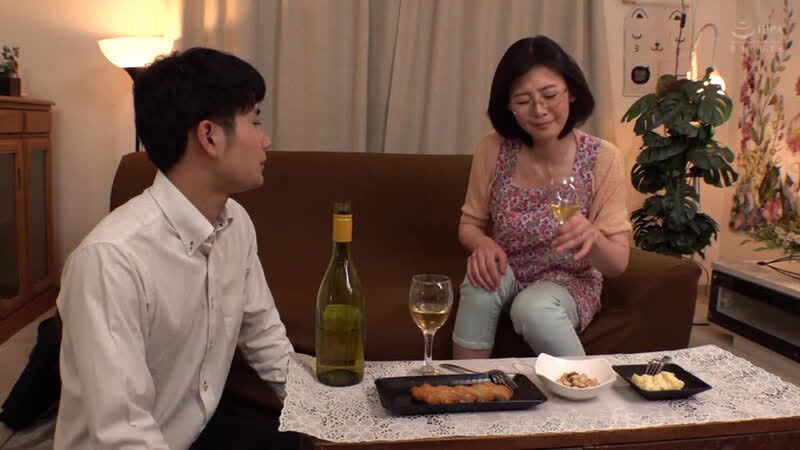 Takeuchi rie [javcube r18 japanischer Porno, neuer japanischer asiatischer Porno aldn 080, reife Frau, Soloarbeit, Stiefmutter