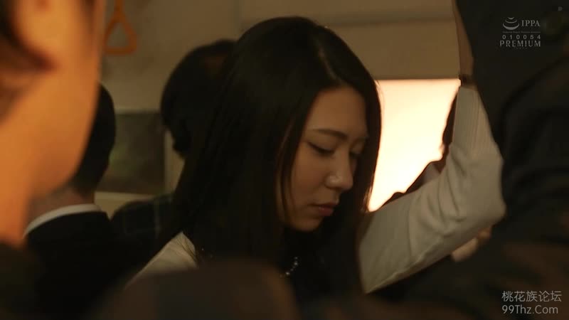 Pred 064 Schnitt Teil2 Bus Porno Strumpfhosen japanisches Mädchen