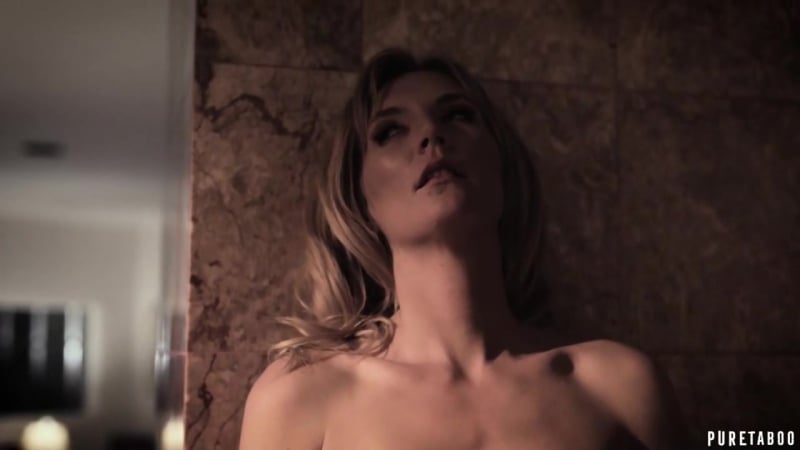 Casey Calvert e Mona Wales Mommy Monster [todo sexo, hardcore, boquete, gonzo]