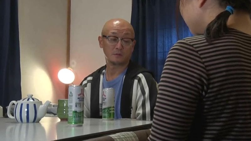 Hoks 18 younger sister asami yuka held by older brother of winter eros president free jav streaming