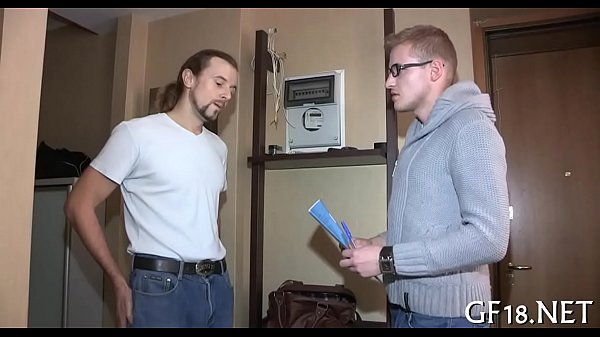 Sex appeal round assed honey