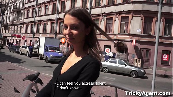 ट्रिकी एजेंट - ट्रिकी पोर्न एजेंट द्वारा क्रीमयुक्त फॉक्सी डि