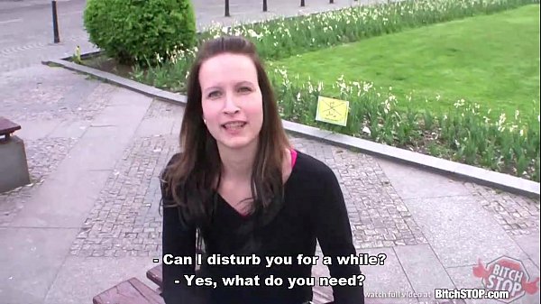 Bitch STOP – Evelyn Lopez fickt auf öffentlicher Toilette