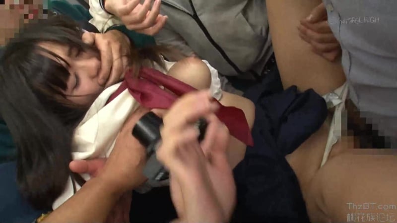 公共汽车上的年轻日本女学生|亚洲|口交|性|青少年|亚洲|日语|女孩|色情|性|口交|nhdta 943 剪切第1部分